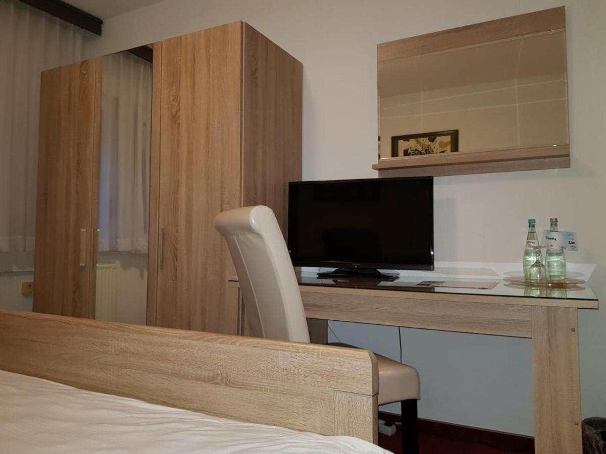 Hotel Zum Mueckenberger Hof Lauchhammer Eksteriør bilde
