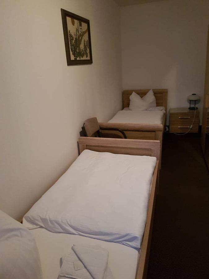 Hotel Zum Mueckenberger Hof Lauchhammer Eksteriør bilde